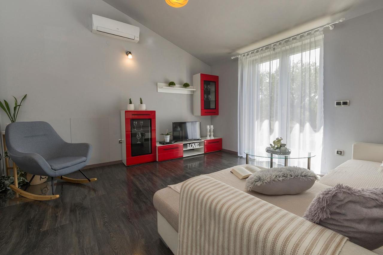 Casa Romantica Vodnjan Eksteriør billede
