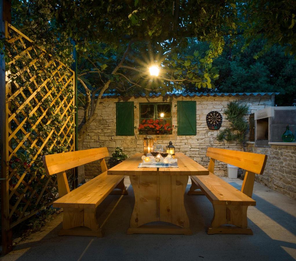 Casa Romantica Vodnjan Eksteriør billede